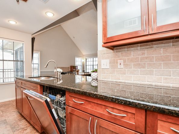 2300 Old Spanish Trail 2029, Houston TX 77054