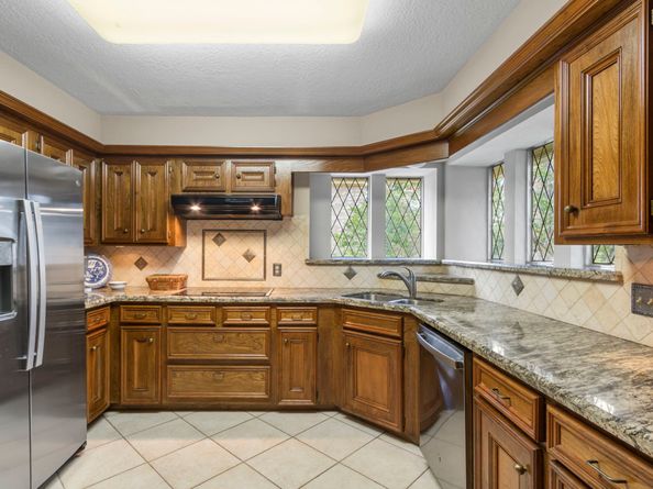 17710 Treeloch Lane, Spring TX 77379