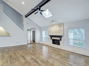 3307 Chris Drive, Houston TX 77063