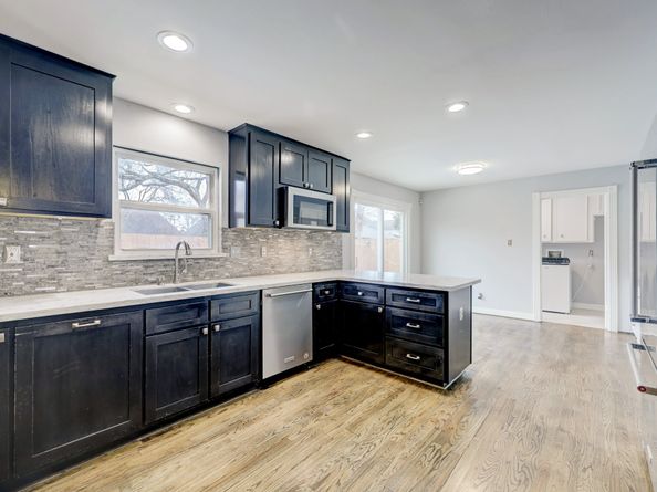 3307 Chris Drive, Houston TX 77063