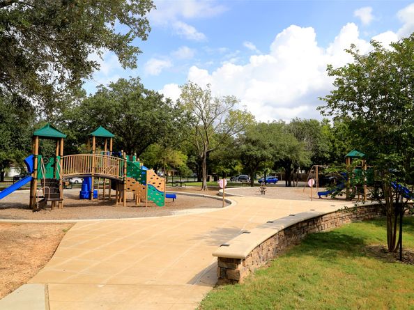 3307 Chris Drive, Houston TX 77063
