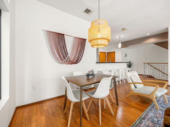 2106 Holman Street B, Houston TX 77004