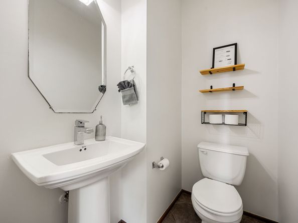 2106 Holman Street B, Houston TX 77004