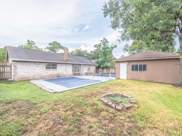 10823 Overlea Drive, Houston TX 77089