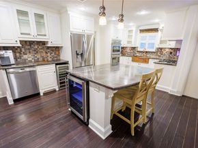 10702 PAULWOOD Drive, Houston TX 77071