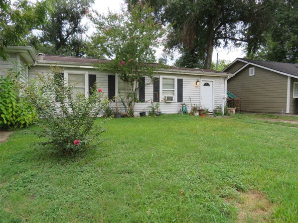 1946 Pech Road, Houston TX 77055