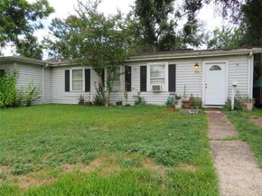 1946 Pech Road, Houston TX 77055