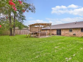 14030 Roundstone Lane, Houston TX 77015