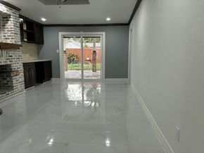 7718 Breezeway Street, Houston TX 77040