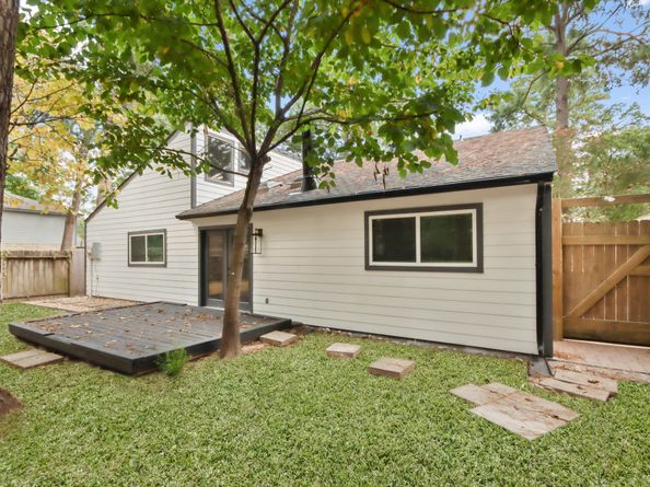 3 Capewood Court, Spring TX 77381