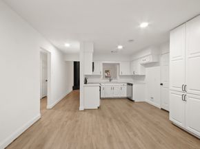 3 Capewood Court, Spring TX 77381