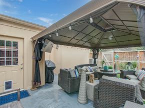 428 E Fair Harbor Lane, Houston TX 77079