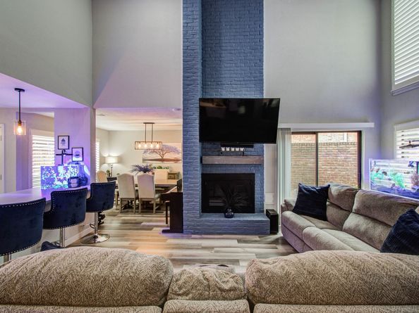 428 E Fair Harbor Lane, Houston TX 77079