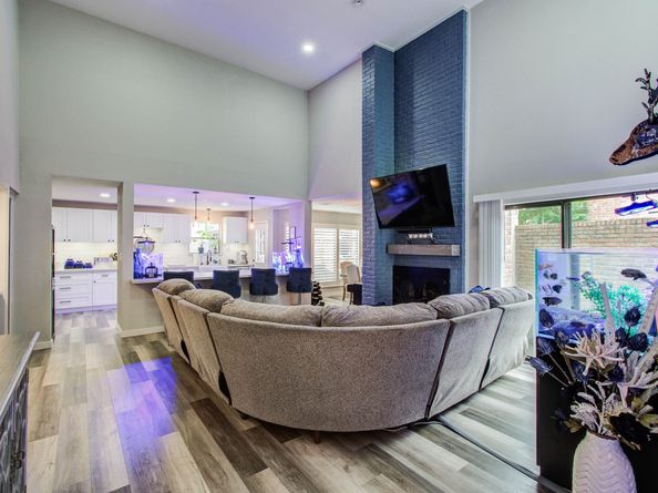 428 E Fair Harbor Lane, Houston TX 77079