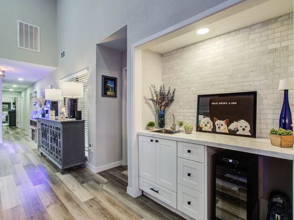 428 E Fair Harbor Lane, Houston TX 77079