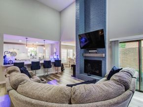428 E Fair Harbor Lane, Houston TX 77079