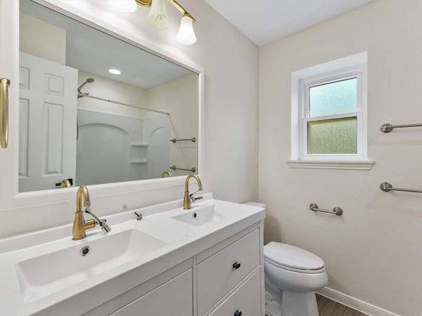 417 W Hillary Circle, Sugar Land TX 77498
