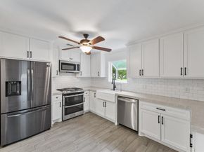 417 W Hillary Circle, Sugar Land TX 77498