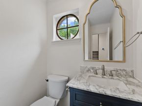 417 W Hillary Circle, Sugar Land TX 77498