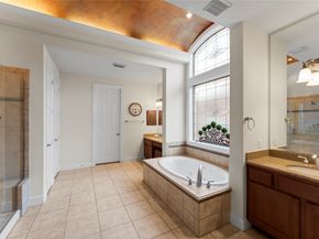 7 N BANTAM WOODS Drive, The Woodlands TX 77382
