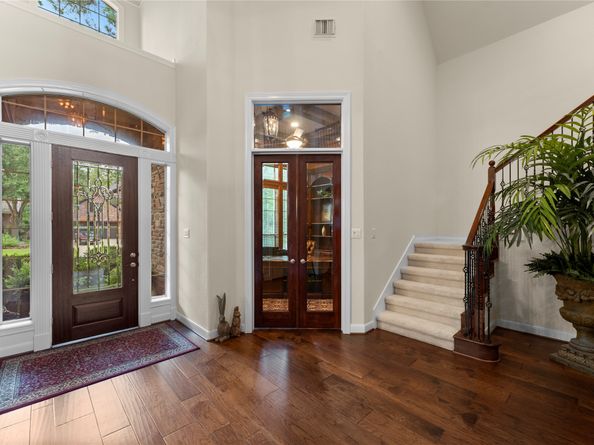7 N BANTAM WOODS Drive, The Woodlands TX 77382