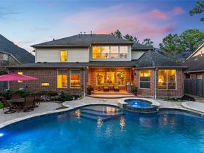 7 N BANTAM WOODS Drive, The Woodlands TX 77382