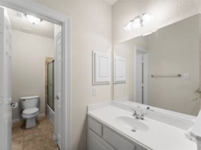 7 N BANTAM WOODS Drive, The Woodlands TX 77382