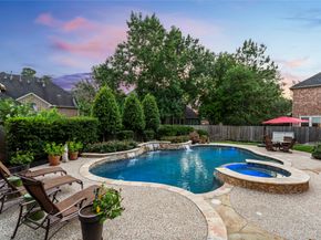 7 N BANTAM WOODS Drive, The Woodlands TX 77382