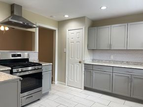 2726 Mesquite Drive, Sugar Land TX 77479