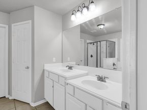 6 Prairie Oak Drive, Conroe TX 77385