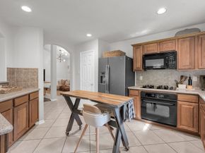 6 Prairie Oak Drive, Conroe TX 77385