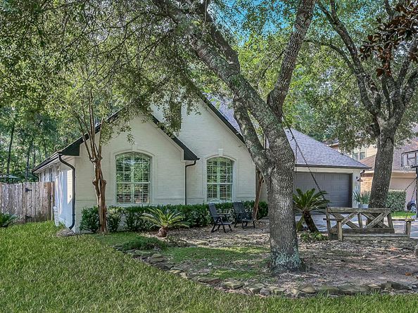 6 Prairie Oak Drive, Conroe TX 77385