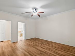 78 N Cochrans Green Circle, Spring TX 77381