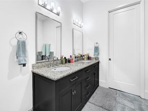 11011 Jardin Des Circle, Houston TX 77043