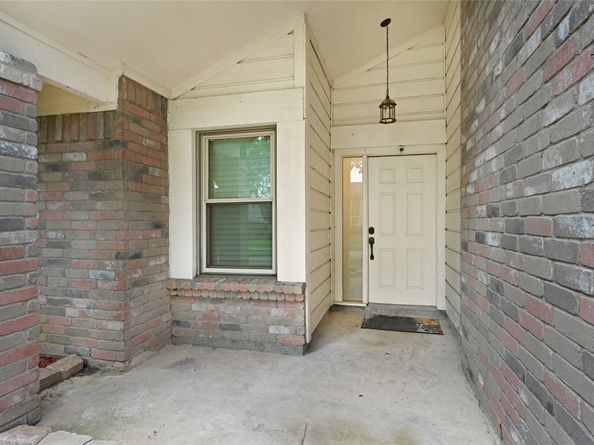 15807 Pasadero Drive, Houston TX 77083