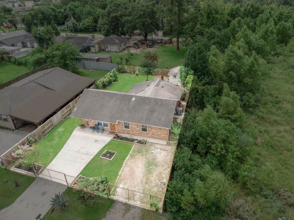 8002 Carolwood Drive, Houston TX 77028