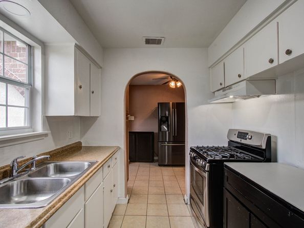 8002 Carolwood Drive, Houston TX 77028