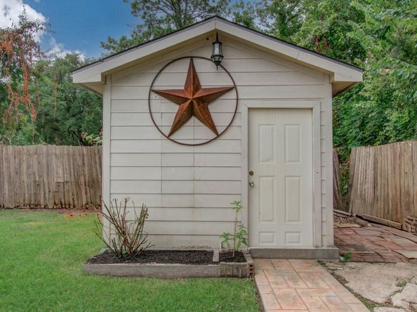 8002 Carolwood Drive, Houston TX 77028