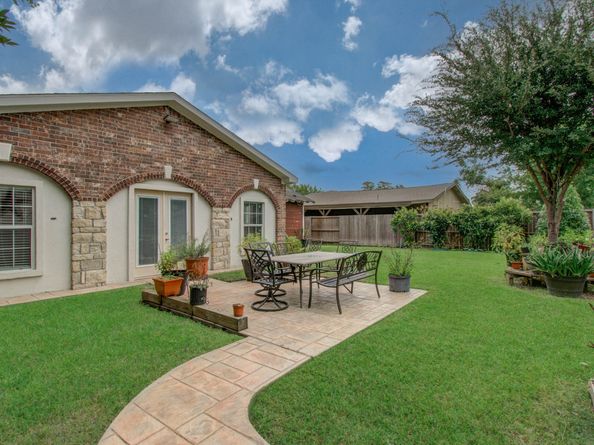 8002 Carolwood Drive, Houston TX 77028