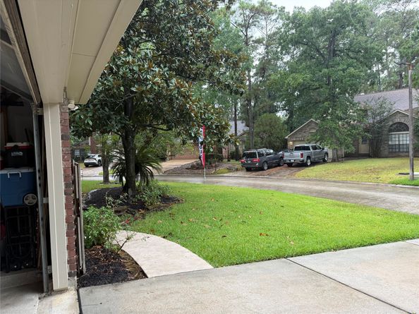 62 S Stony Bridge Circle, The Woodlands TX 77381