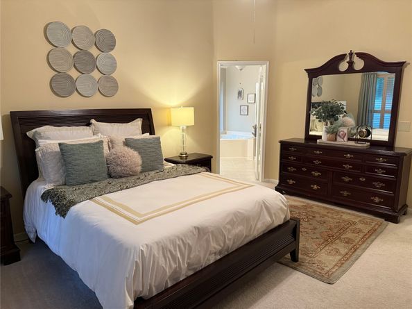 62 S Stony Bridge Circle, The Woodlands TX 77381