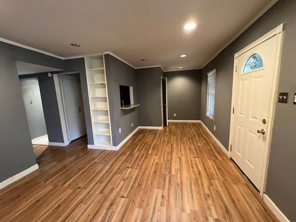 6401 Skyline Drive 5, Houston TX 77057