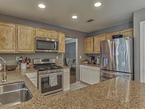 100 W Rainbow Ridge Circle, The Woodlands TX 77381