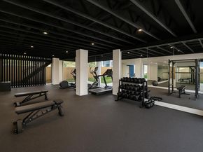 1107 Grovewood Lane, Houston TX 77008