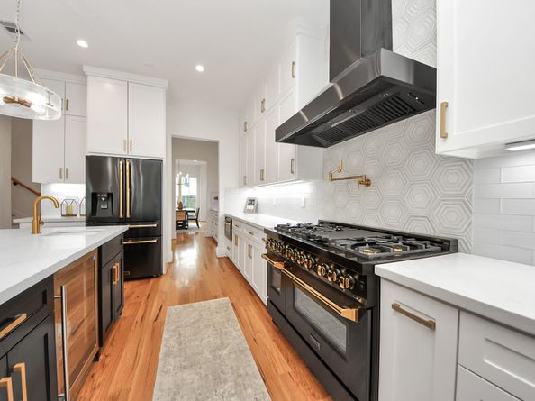 1107 Grovewood Lane, Houston TX 77008