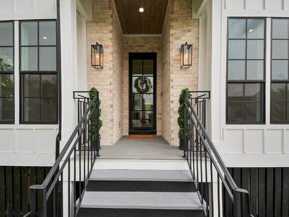 1107 Grovewood Lane, Houston TX 77008