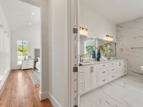 1107 Grovewood Lane, Houston TX 77008