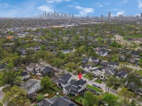 1107 Grovewood Lane, Houston TX 77008