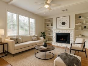5905 Darnell Street, Houston TX 77074