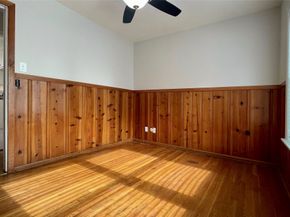 5905 Darnell Street, Houston TX 77074